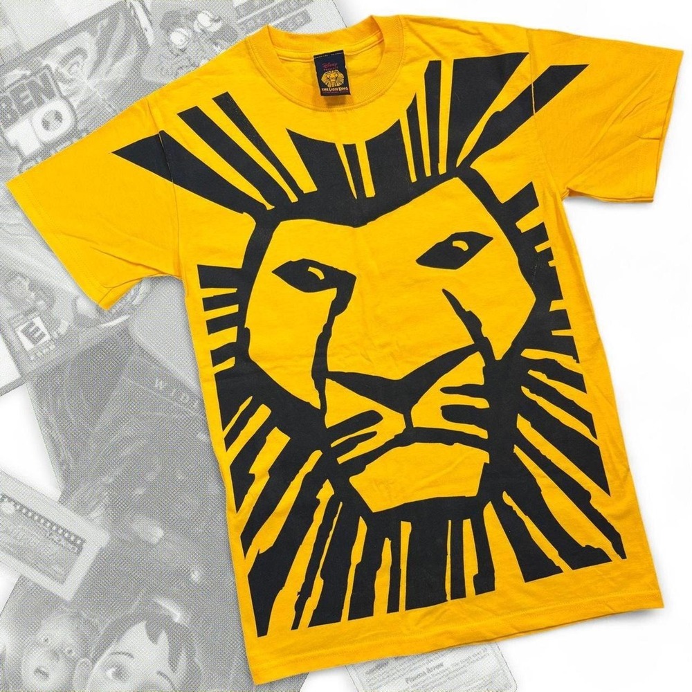 Vintage 90’s Disney The Lion King Broadway Musical AOP Graphic Tee Shirt